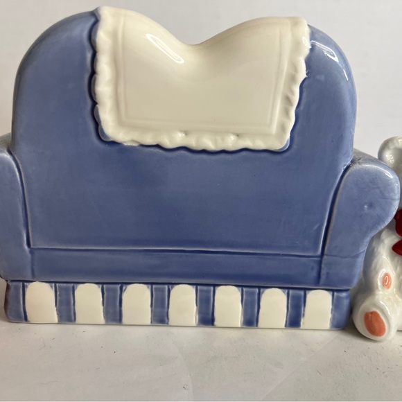 Vintage Vandor Bears On Couch Sofa Salt Pepper Shakers Set Christmas Taiwan 1990 - Picture 6 of 9